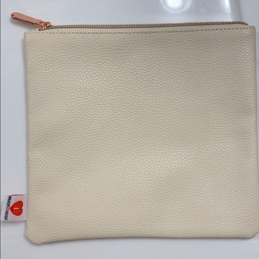 Make up bag - Picture 3 of 3